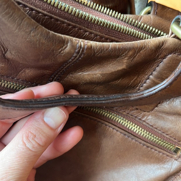 Hobo Leather Crossbody Bag - Picture 14 of 15